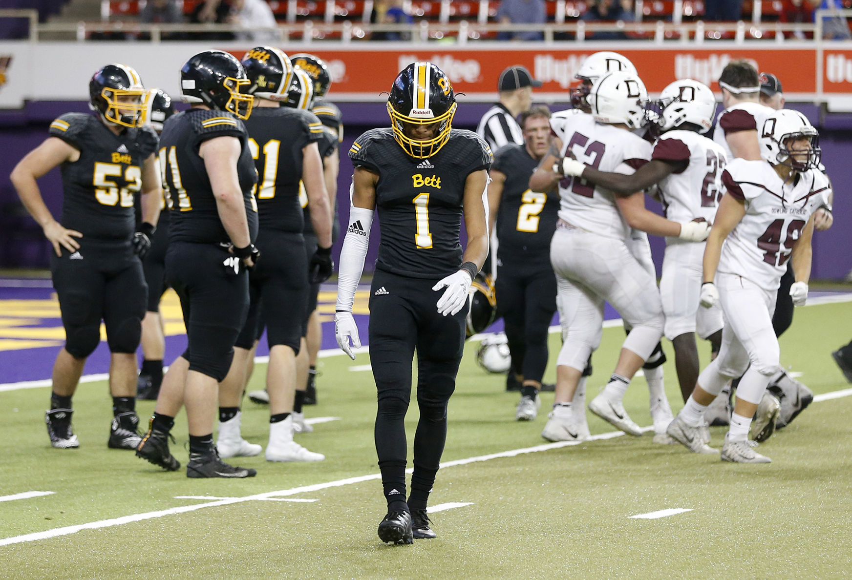 110918bp-bettendorf-dowling-catholic-03